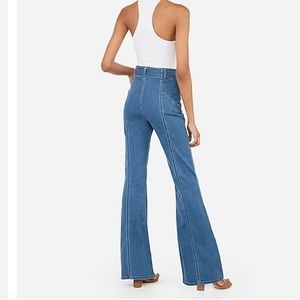 Express High Waisted Bell Flare Jeans NWT  2 Reg
